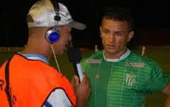 Imagem Bahia contrata Raul, lateral-esquerdo do Vitória da Conquista