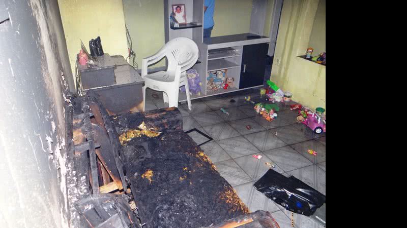 Imagem Homem ateia fogo em casa após agredir mulher