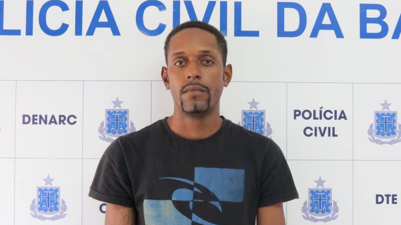 Imagem Homem é flagrado com 1 quilo de maconha em Feira