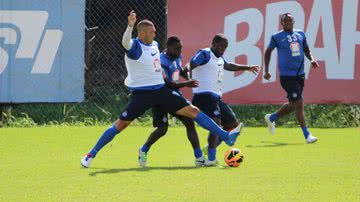 Imagem Bahia se reapresenta de olho no Corinthians