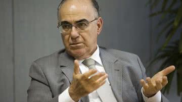 Imagem Presidente da Fieb vê problema de “gestão” no Estado