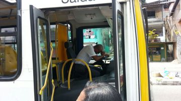 Imagem Motorista de ônibus passa mal durante trabalho no Subúrbio