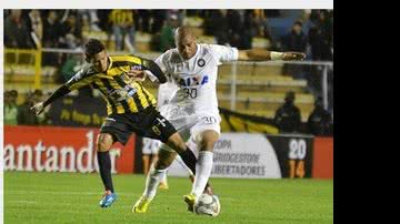 Imagem Após duas faltas, Atlético-PR confirma rescisão do contrato de Adriano