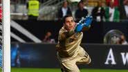 Imagem  Goleiro paraguaio pode ser apresentado pelo Vitória nesta segunda