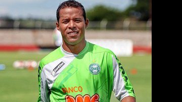 Imagem Bahia e Sport disputam contratação de atacante
