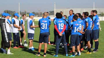 Imagem Bahia conclui preparação e enfrenta o Atlético-PR neste domingo