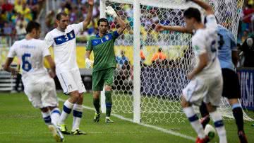 Imagem Confederações: nos pênaltis, Itália vence Uruguai e fica em terceiro