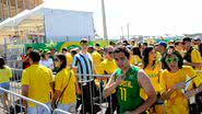 Imagem Guia do Espectador é distribuído para evitar confusão na Arena Fonte Nova