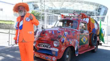 Imagem Holandeses viajam 3 meses e chegam a Salvador de carro 