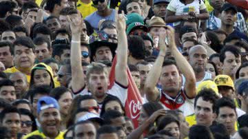 Imagem Indignada, torcida passa a torcer pela Alemanh na Fan Fest Salvador