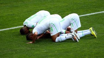 Imagem Argélia goleia Coreia do Sul e entra na briga pela classificação no grupo H