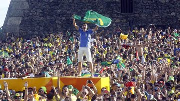 Imagem Júlio César pega dois pênaltis e Brasil avança na Copa do Mundo