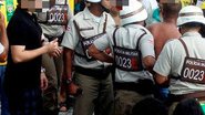 Imagem Polícia detém suspeito após confusão na Fifa Fan Fest na Barra