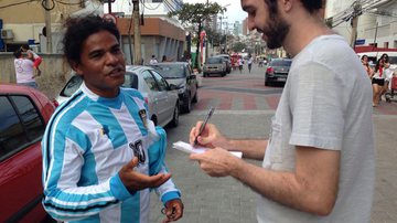 Imagem Com camisa da Argentina, baiano disse que nunca torceu pelo Brasil