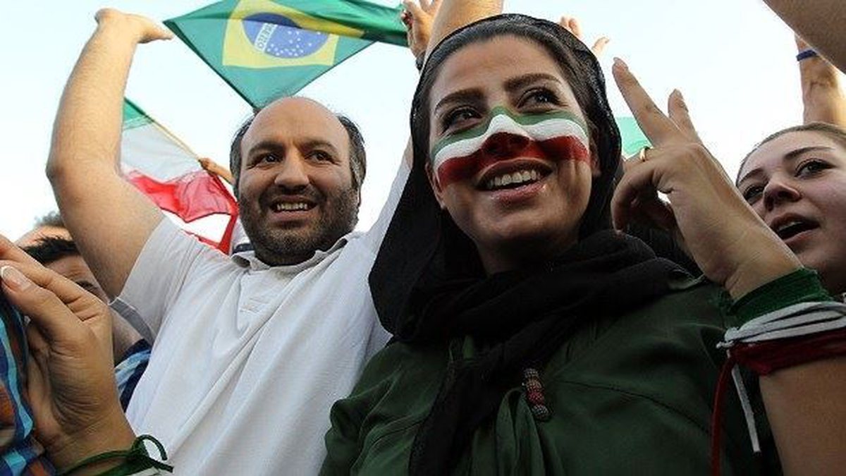 Irã vai permitir mulheres em jogos de futebol masculino