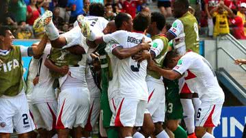 Imagem Nos pênaltis, Costa Rica vence a Grécia e vai às quartas