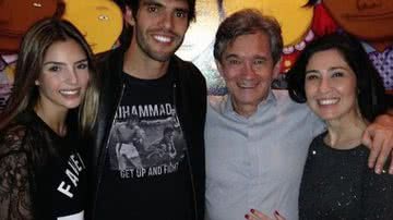 Imagem Apesar de boatos de divórcio, Kaká e esposa vão a festa de Serginho Groisman