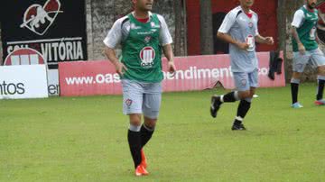 Imagem Arthur Maia volta a treinar com o elenco rubro negro