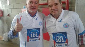 Imagem Bobô chega na Arena. "Felicidade de votar para escolher o presidente"