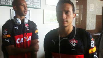 Imagem Hugo é cortado da delegação do Vitória que já está em Feira de Santana