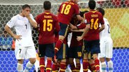 Imagem Espanha leva susto no fim, mas vence o Uruguai em Recife