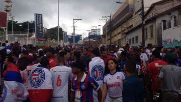 Imagem  Bahia x Vasco: filas quilométricas se formam na porta da Arena