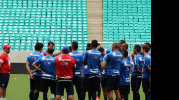 Imagem  Com novidades, Bahia divulga lista de relacionados
