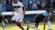Imagem Com desfalque na lateral, Bahia encara o grêmio na Copa SP