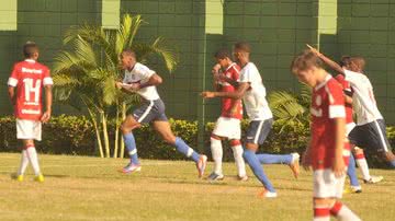 Imagem Bahia vence o Inter e está na semifinal da Copa Brasil sub-15