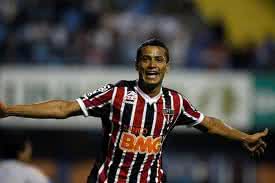 Imagem Ex-Bahia troca São Paulo pelo Santos