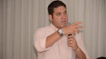 Imagem "O Bahia é maior do que jorginho", diz presidente do clube