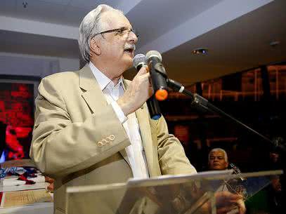 Imagem Presidente do Bahia promete "alegrias em campo" na próxima temporada