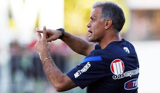 Imagem Jorginho segue fase de experimentações contra o Ceará
