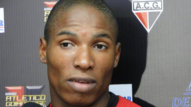Imagem Sport entra na briga para contratar volante pretendido pelo Bahia