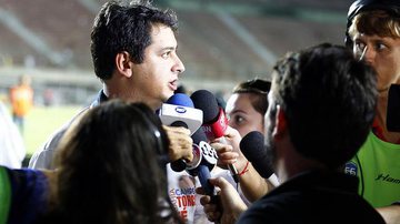 Imagem Marquinhos Santos lamenta empate, mas elogia equipe: “Time grande”