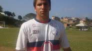 Imagem Inspirado em Ronaldo, jovem atacante do Bahia já rodou o mundo