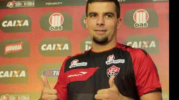 Imagem André Lima fará novos exames hoje, mas está fora do Brasileiro
