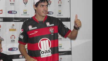 Imagem Cáceres também vai desfalcar o Vitória diante do Timbu, em Recife