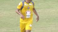 Imagem Caio Júnior comanda treino tático e esboça time titular