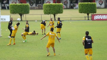 Imagem Vitória finaliza preparação para estreia no Campeonato Baiano