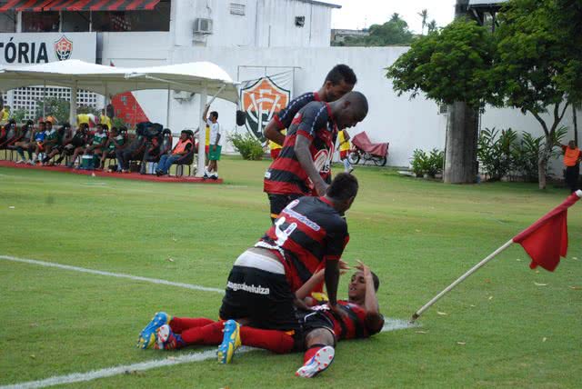 Imagem Com gol aos 46 minutos, equipe sub-20 do Vitória vence