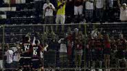 Imagem Em jogo fraco, Vitória vence o Coritiba com gol no fim e larga com a vantagem