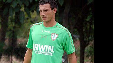 Imagem Gustavo confirma acerto com o Vitória