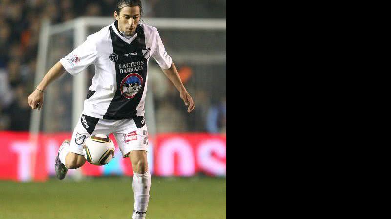 Imagem Jonathan Ferrari pode fazer parte do elenco do Vitória
