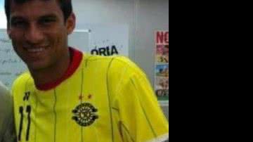 Imagem Neto Baiano está próximo de acerto com o Goiás