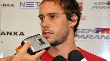 Imagem Sporting entra na briga para contratar zagueiro pretendido pelo Vitória