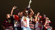 Imagem Torcida lota aeroporto de Salvador a espera do rubro-negro Sub20