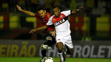 Imagem Pela Sulamericana, Vitória encara Sport tentando esquecer lanterna na série A