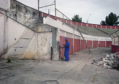 Imagem Estádio Antônio Carneiro pode não receber jogos do Baianão