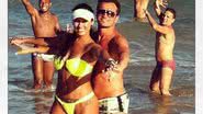 Imagem Falcão curte fim de ano ao lado da esposa em Praia do Forte